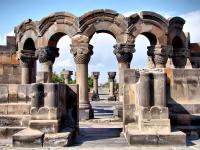 Echmiadzin: il cuore spirituale dell'Armenia - Museo Paradjanov - Memoriale di Tzitzernakaberd